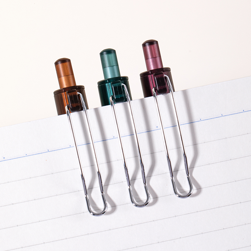 Caneta Gel de Tinta Escura com - Pentel Pen Energel avaliação e preço